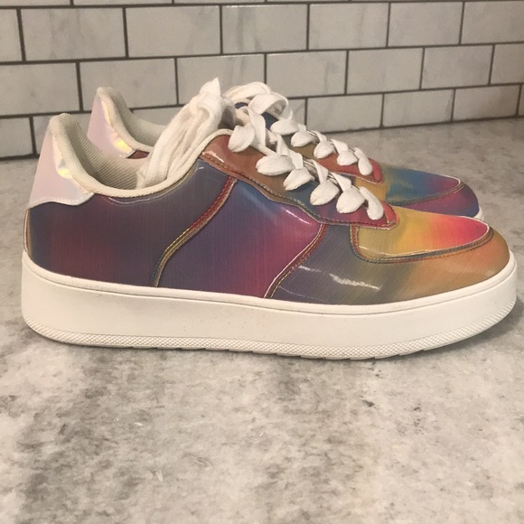 Cape Robbin Shoes - Cape Robbin Rainbow Platform Sneaker Womens Size 9 EU 40 Lace Up Metallic Shoes